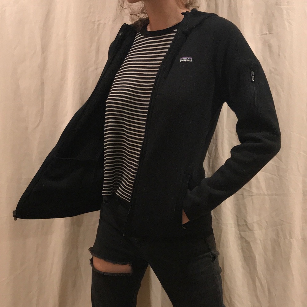 Black zip up Patagonia jacket